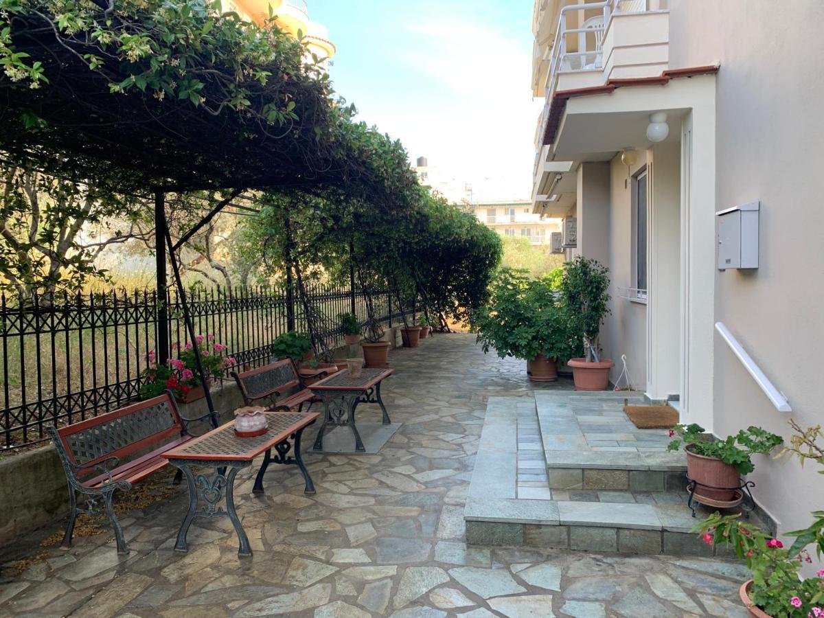 Αβαντιάς Abantias Lejlighedshotel Loutra Edipsou  Eksteriør billede