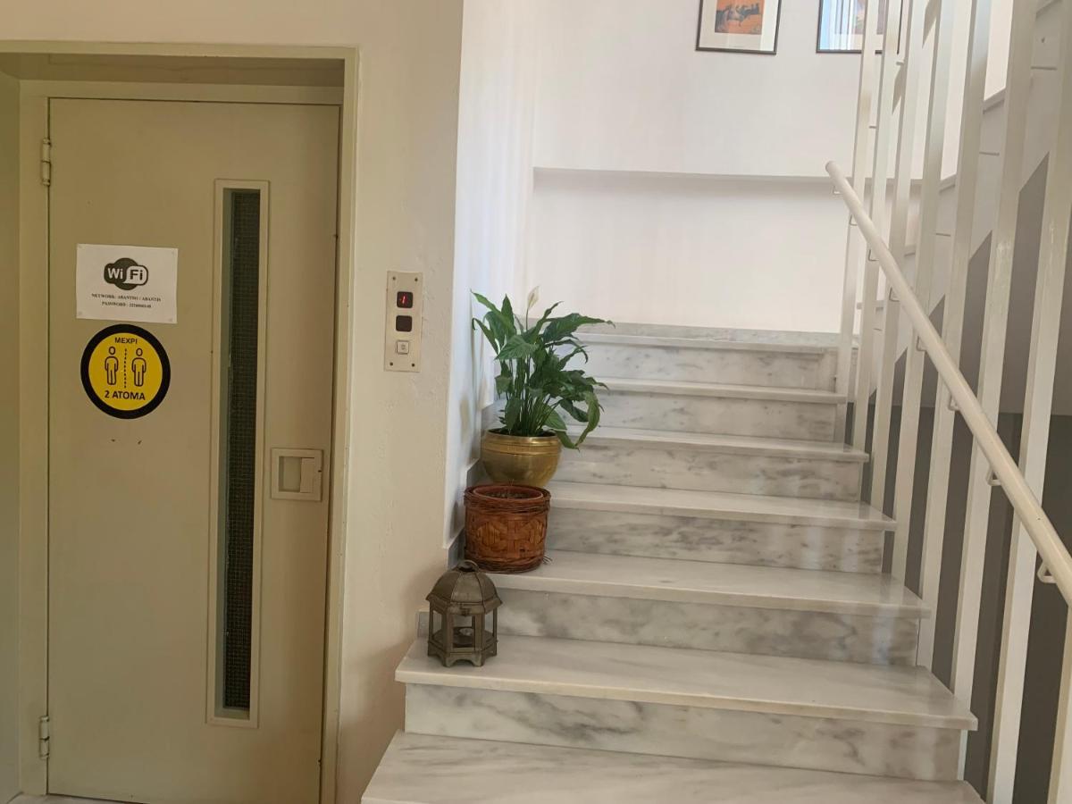Αβαντιάς Abantias Lejlighedshotel Loutra Edipsou  Eksteriør billede