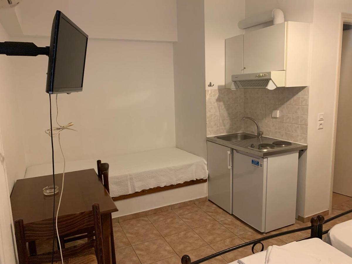 Αβαντιάς Abantias Lejlighedshotel Loutra Edipsou  Eksteriør billede