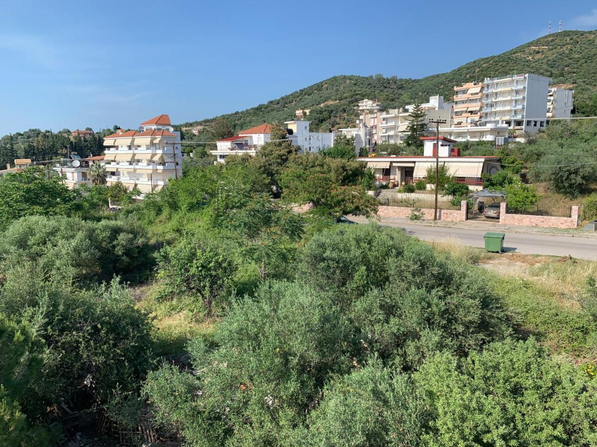 Αβαντιάς Abantias Lejlighedshotel Loutra Edipsou  Eksteriør billede